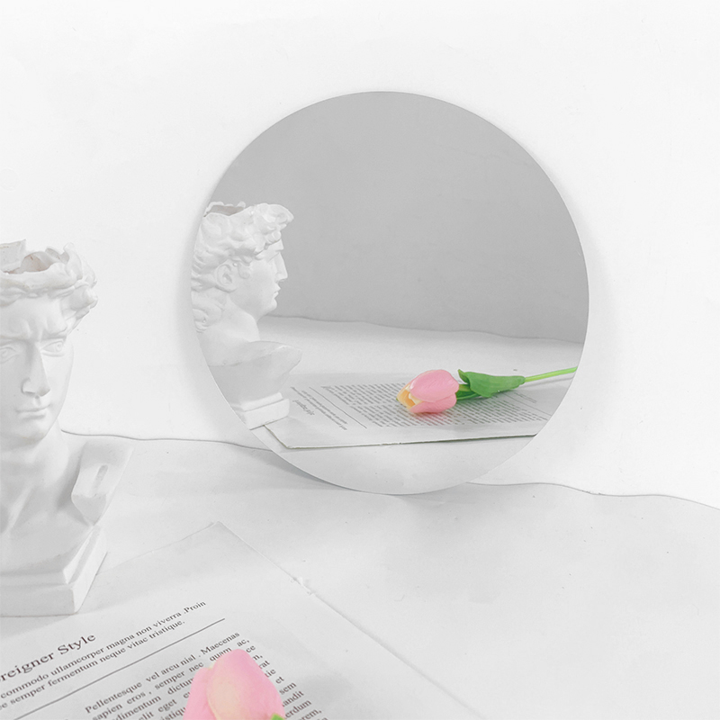 20cm Round Mirror Glass Tray   - огляд і ціна Desk Setup Background