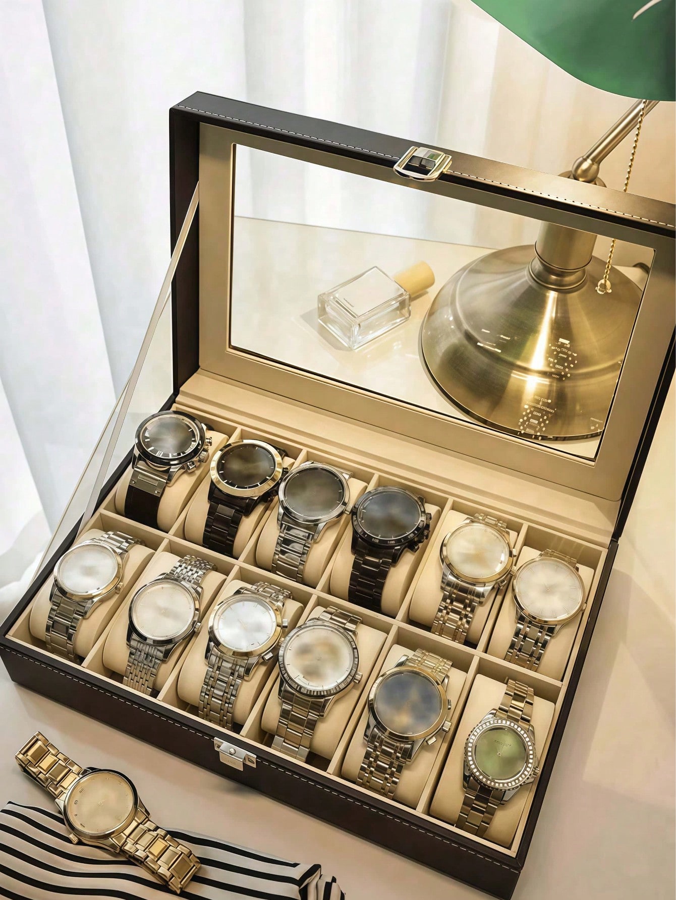 Leather Watch Box with Lock, L - огляд і ціна Cable Box Organizer